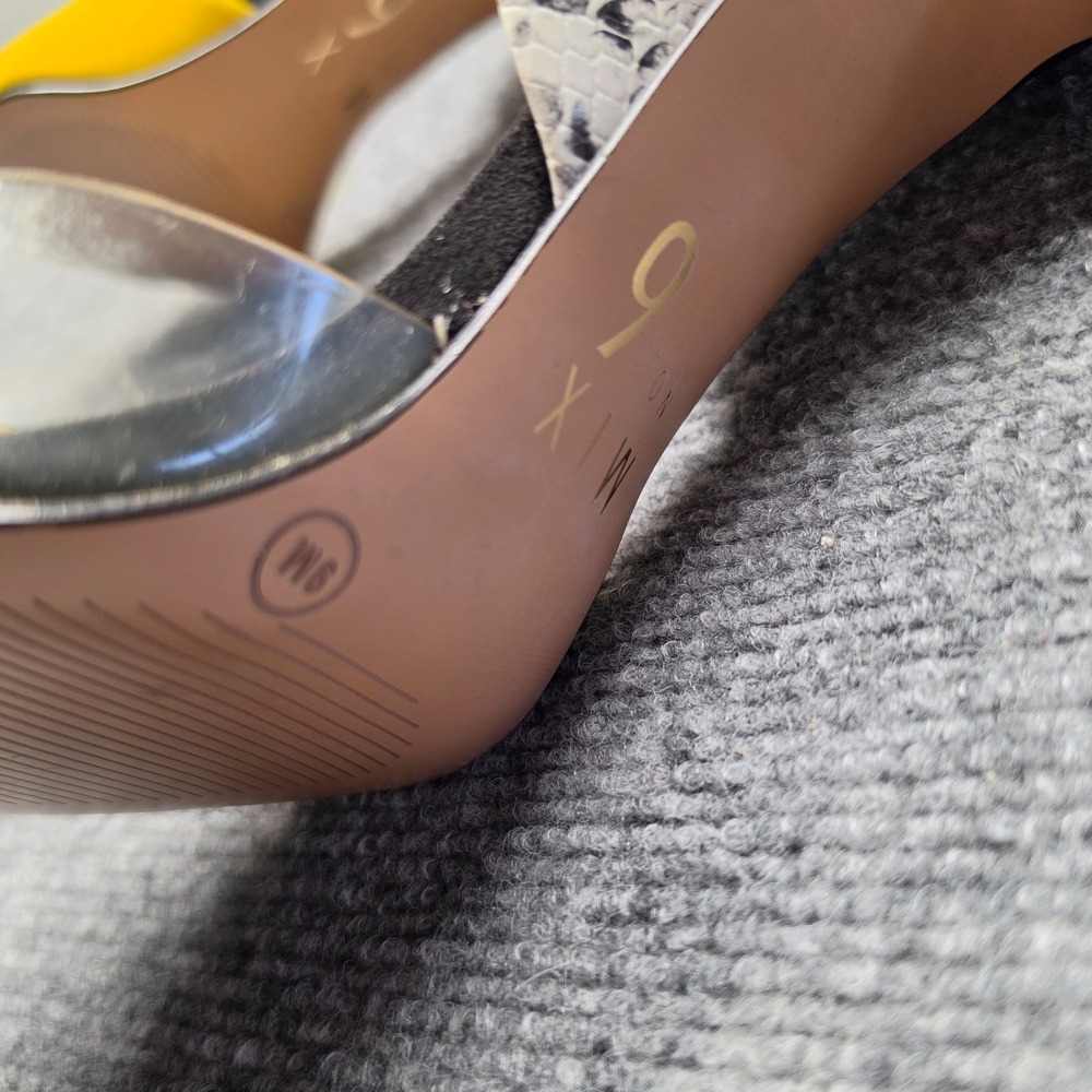 Mix No 6 Hilani Pumps Womens 9M Sunflower Yellow Snakeskin Clear D'Orsay Heels - Picture 5 of 7